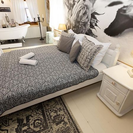 Videki Porta Hotel Herend Ngoại thất bức ảnh