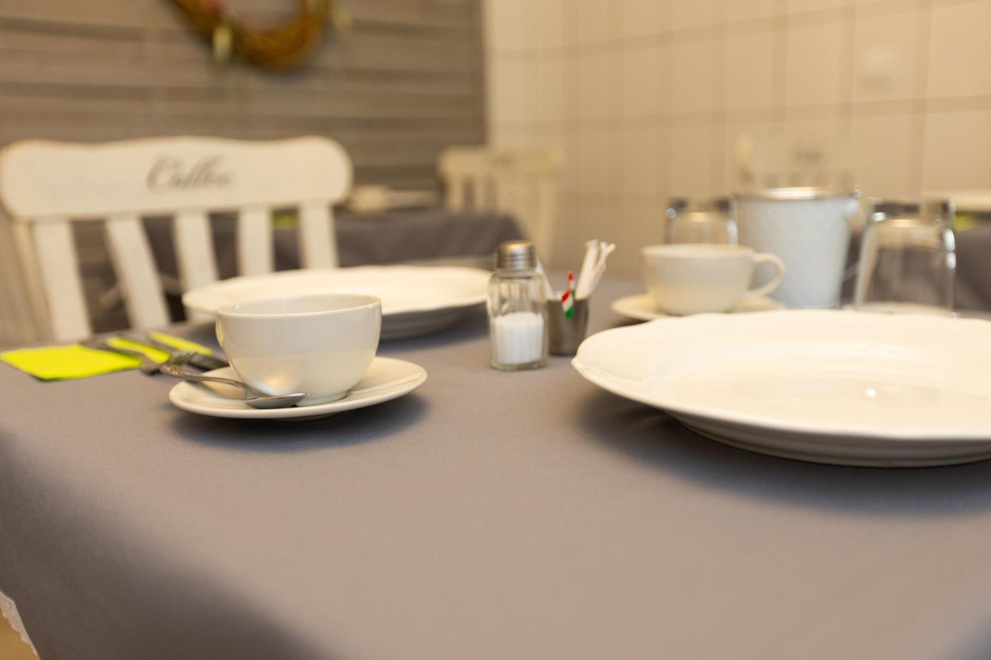 Videki Porta Hotel Herend Ngoại thất bức ảnh