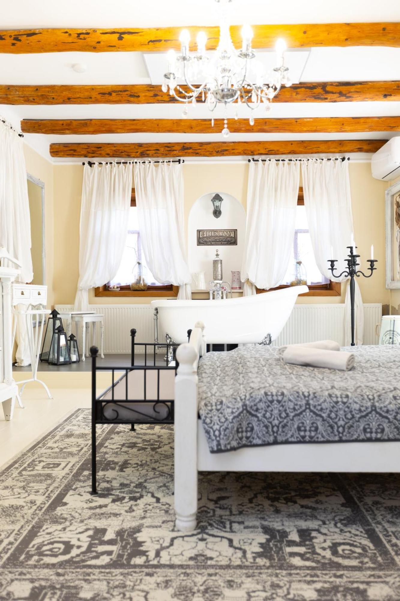 Videki Porta Hotel Herend Ngoại thất bức ảnh